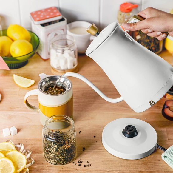 Beautiful 1-Liter Electric Gooseneck Kettle 1200 W, White Icing by Drew Barrymor - Picture 7 of 9
